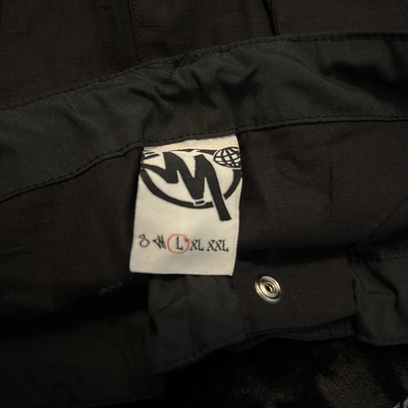 Minus two cargo pants black - Picture 3 of 3